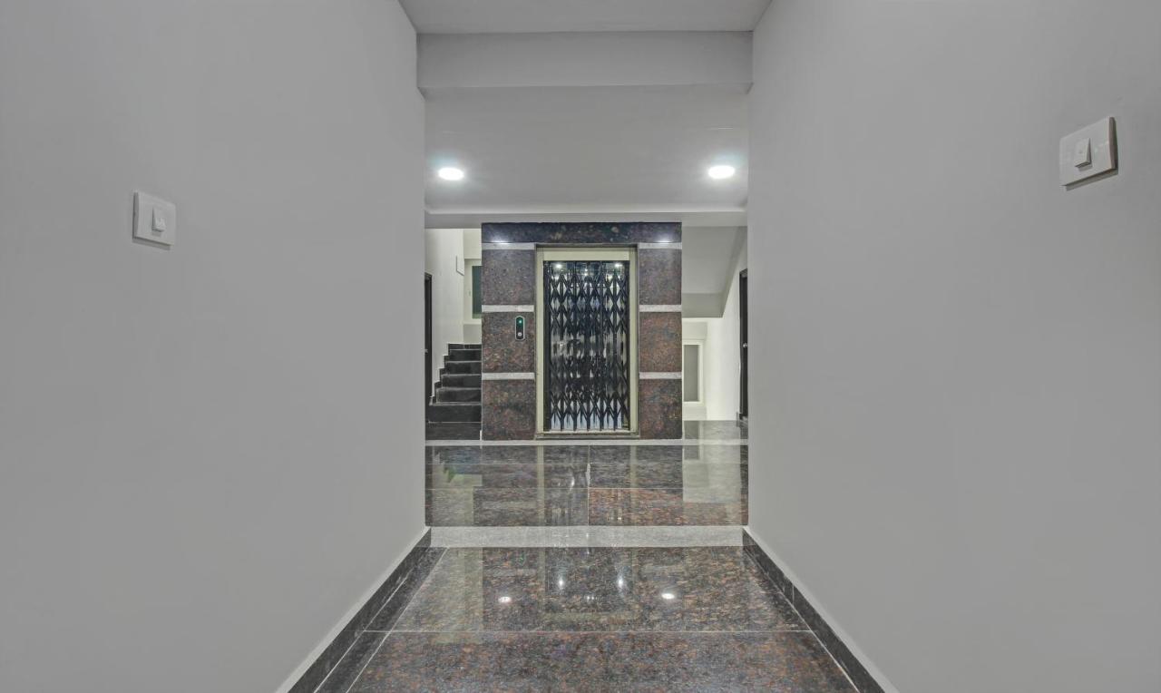 Itsy Hotels Sunrise Grand, Hitech City Hyderabad Exterior foto