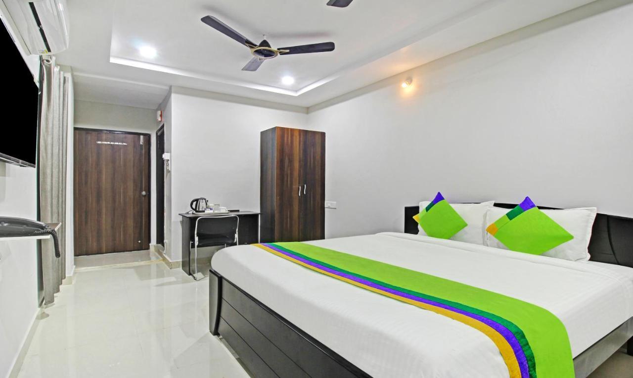 Itsy Hotels Sunrise Grand, Hitech City Hyderabad Exterior foto