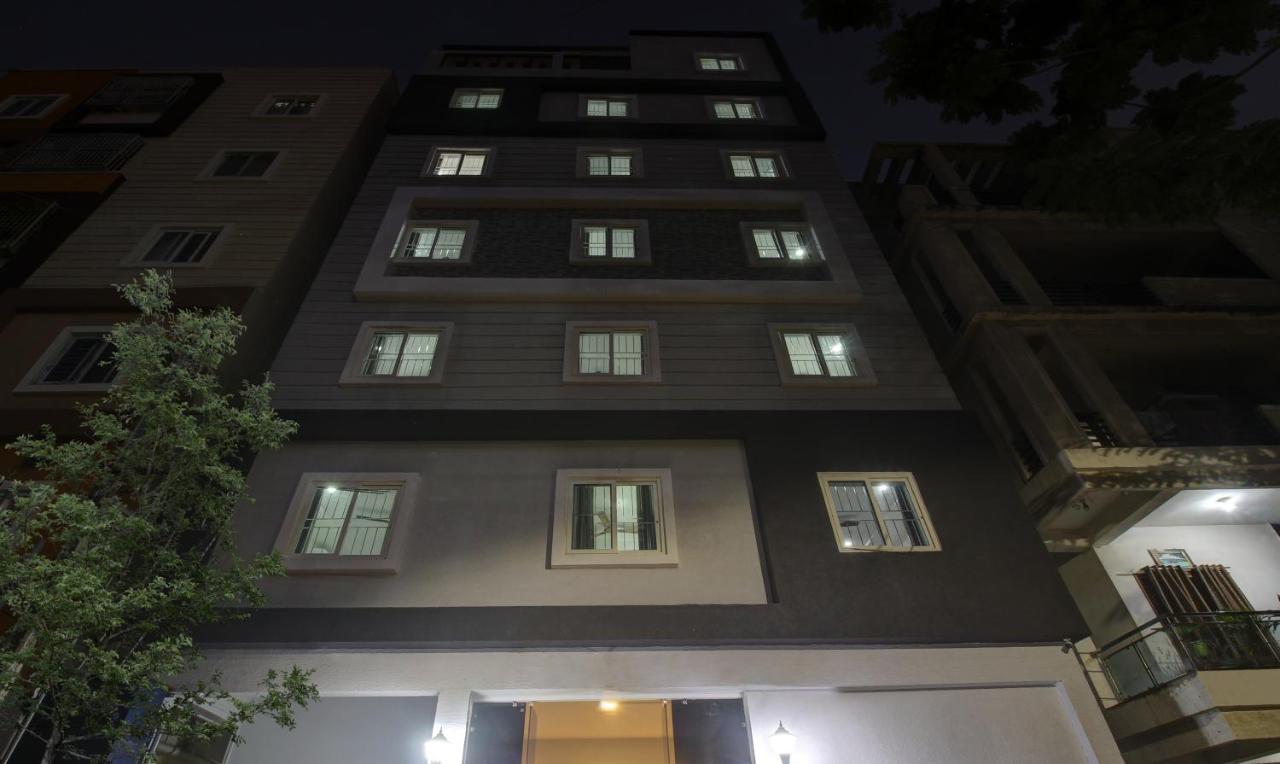 Itsy Hotels Sunrise Grand, Hitech City Hyderabad Exterior foto
