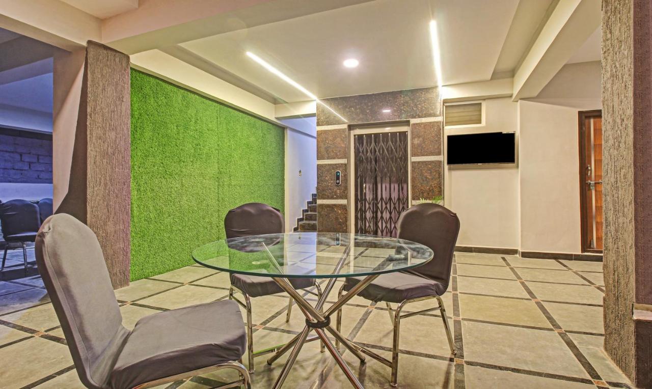 Itsy Hotels Sunrise Grand, Hitech City Hyderabad Exterior foto
